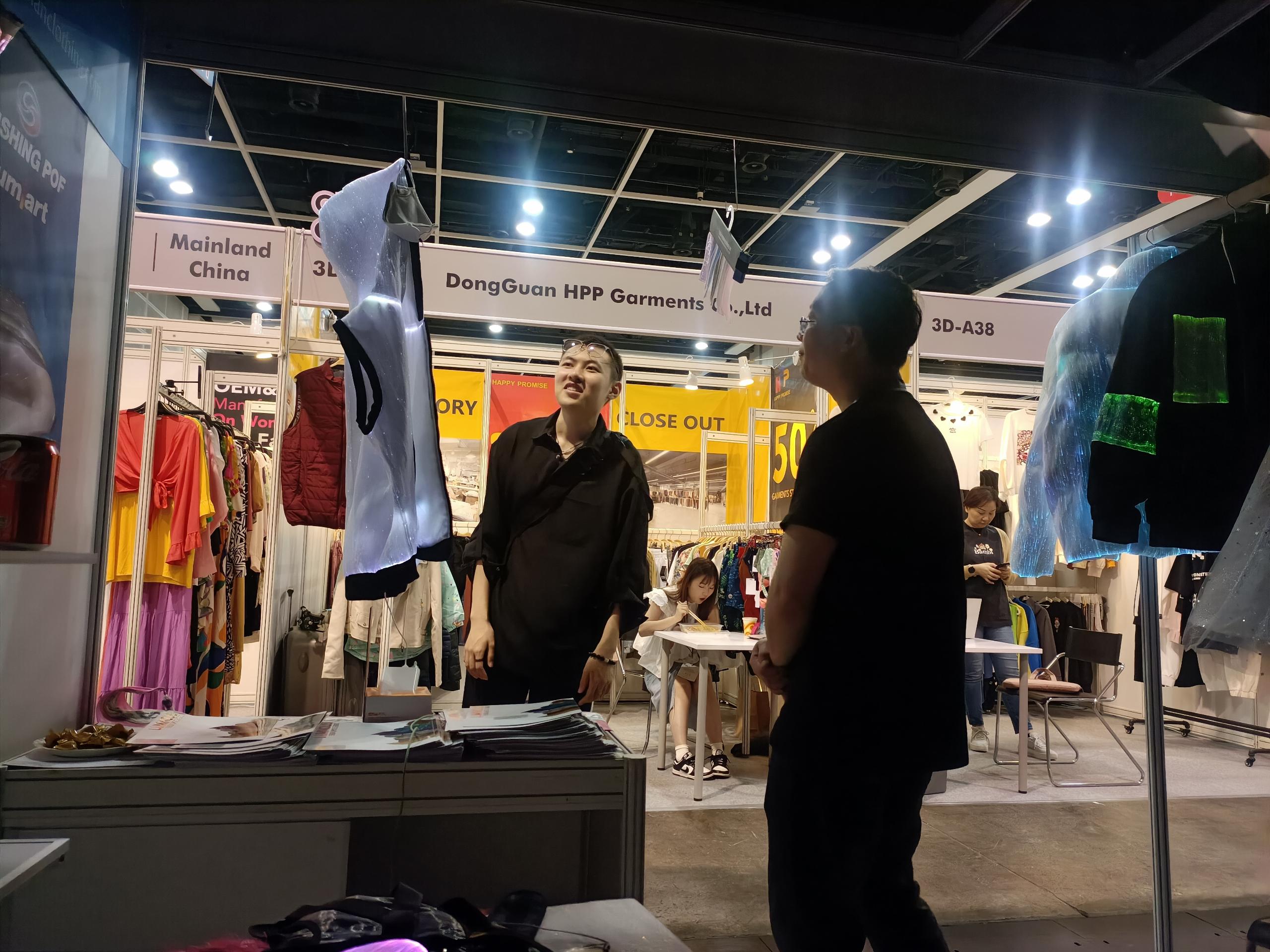 展会进行时丨bjl平台塑料光纤与您相聚香港时装节