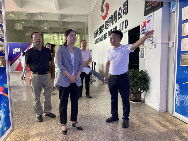 吉安市总工会率工作组深入bjl平台塑料光纤调研指导工会工作